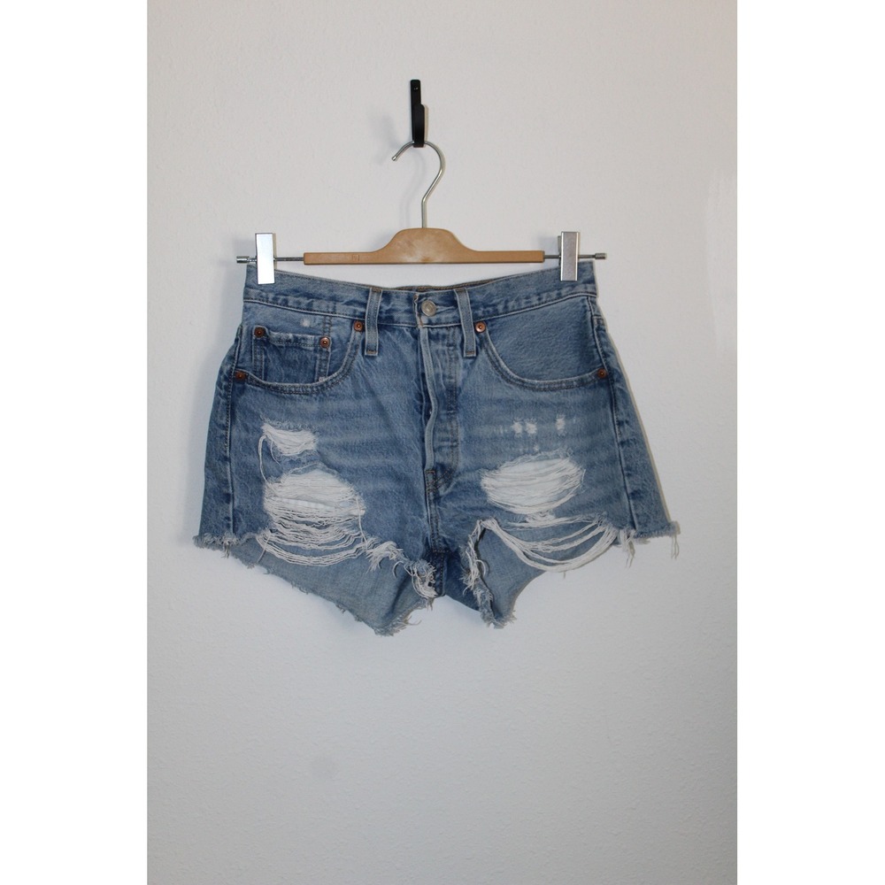 Levis 501 Original Light Wash Distressed Denim Shorts Size W26 56327-0327